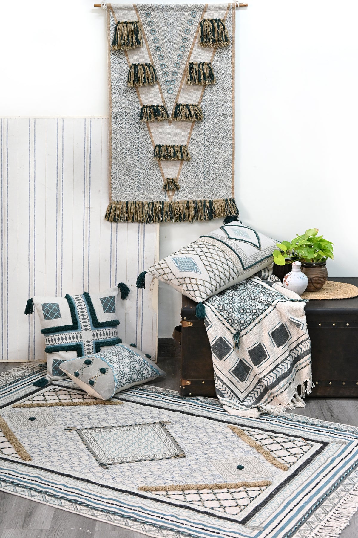 Detail of block-print floral pattern on cotton dhurrie rug — Art Avenue