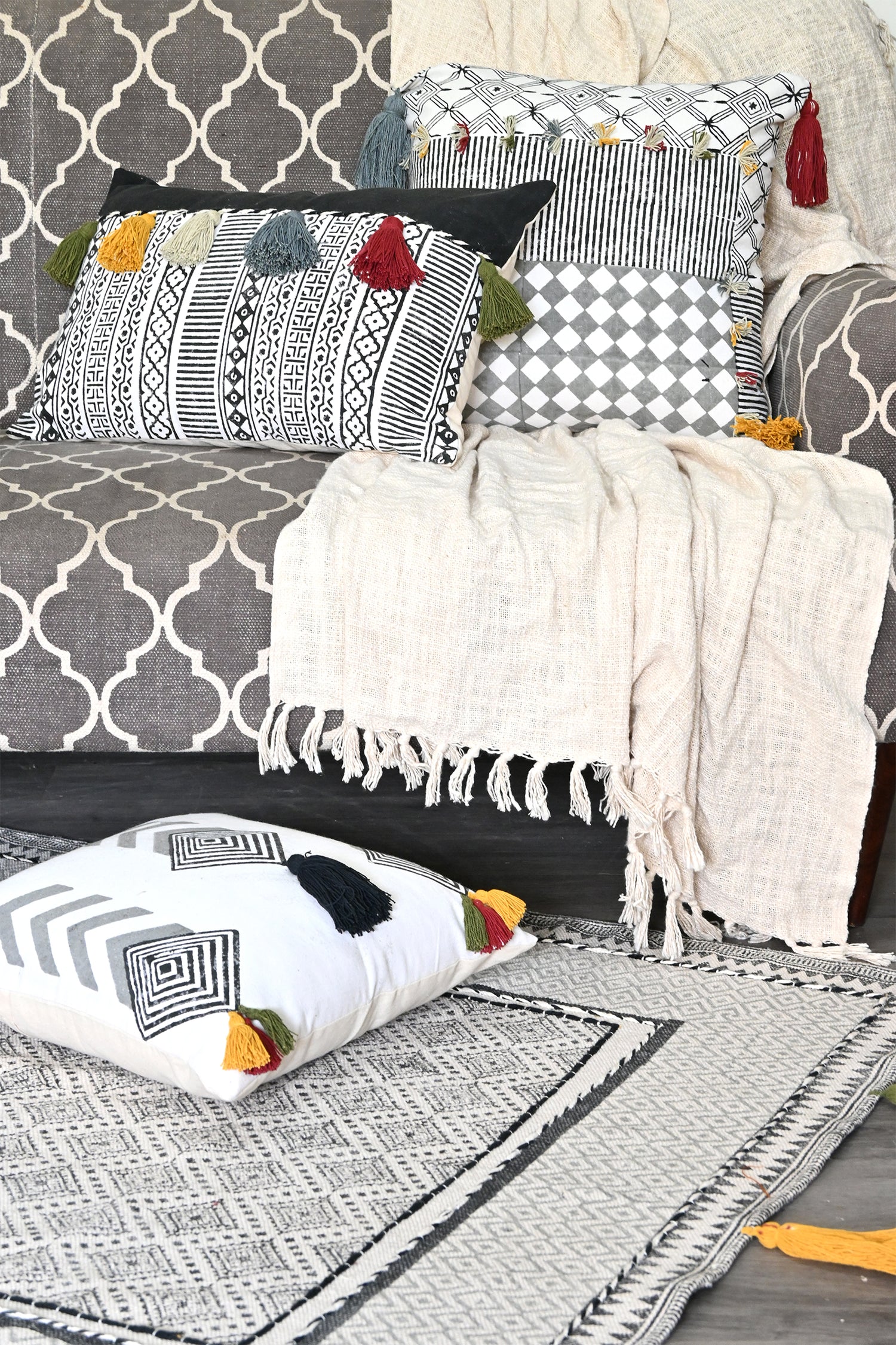 Nooré Block-Printed Square Cushion Cover