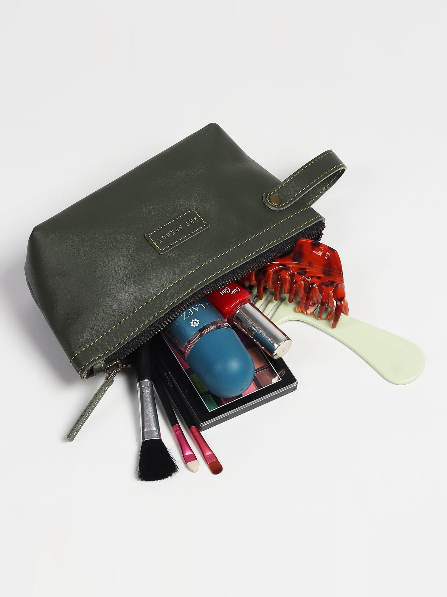 Flisk Leather Pouch