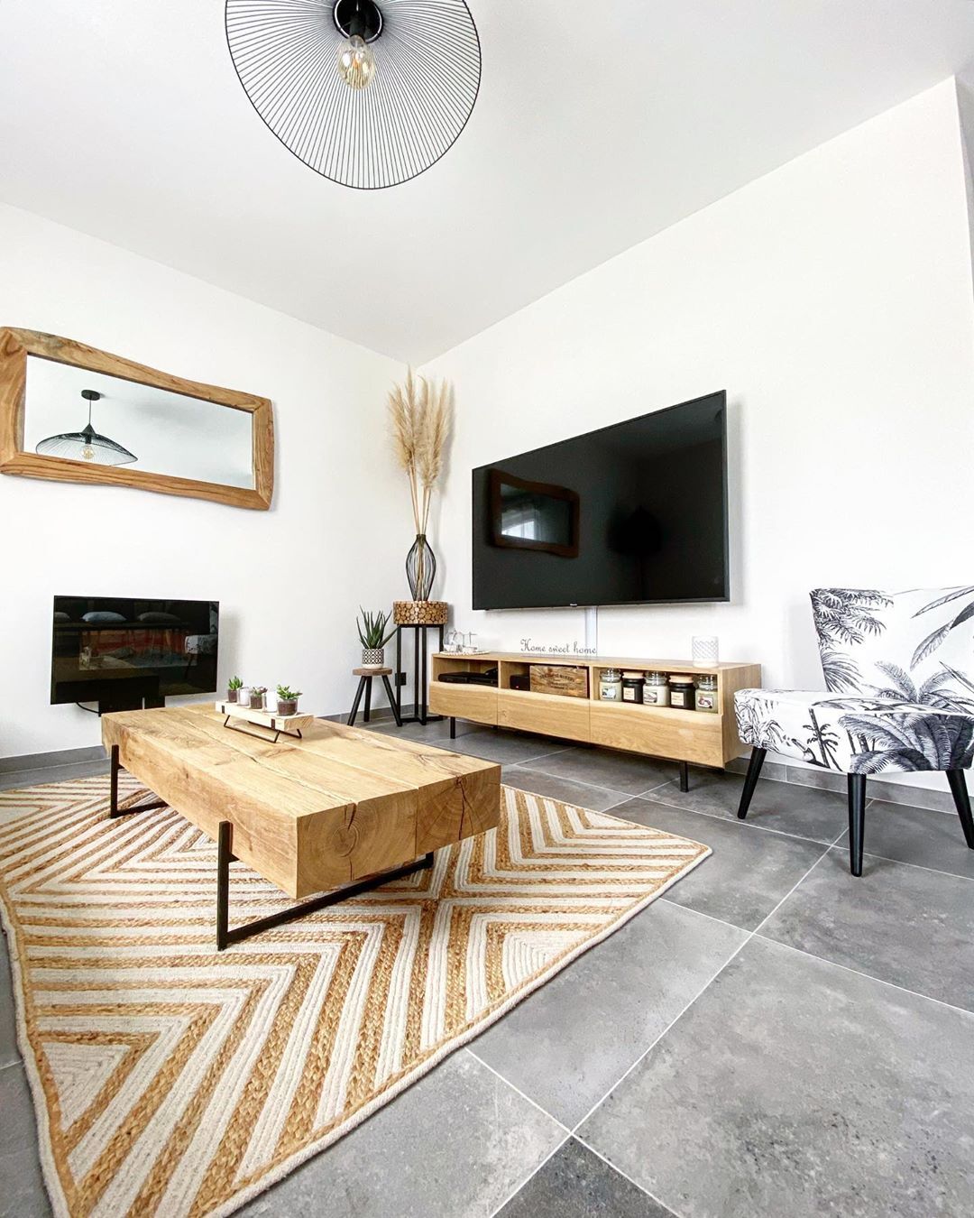 Hebe Braided Jute Rug