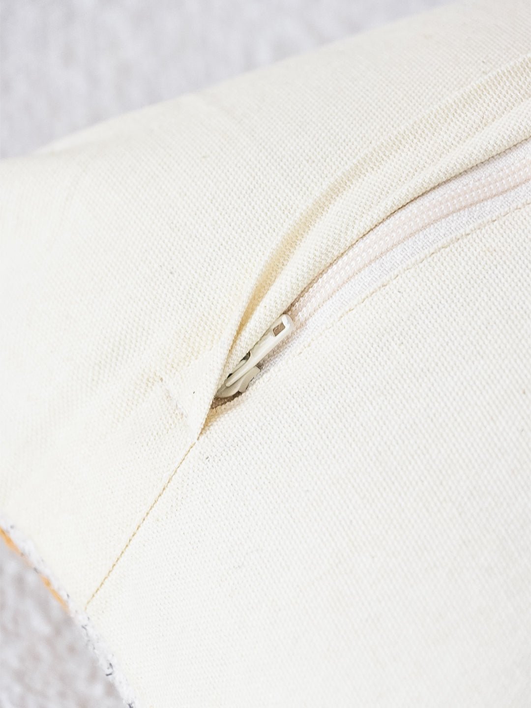 PAULINE - LUMBAR CUSHION COVER - ART AVENUE
