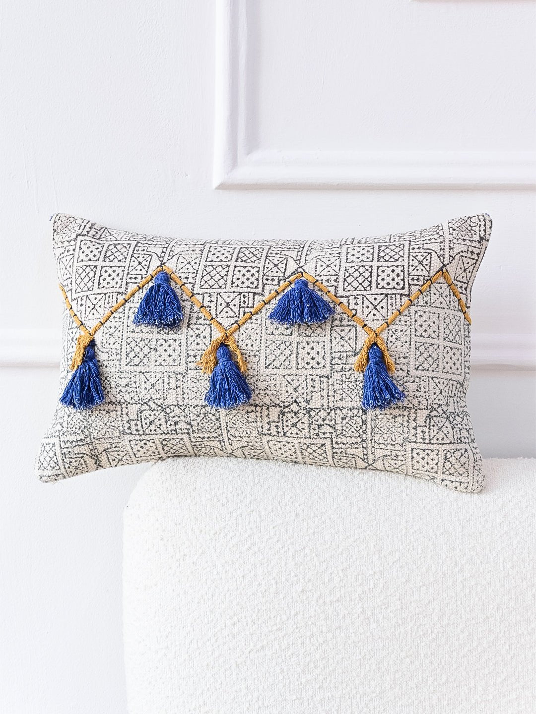 PAULINE - LUMBAR CUSHION COVER - ART AVENUE