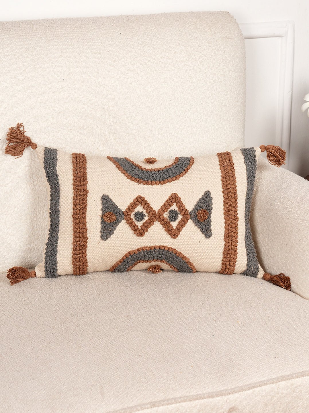 GUTHRIE - LUMBAR CUSHION COVER - ART AVENUE
