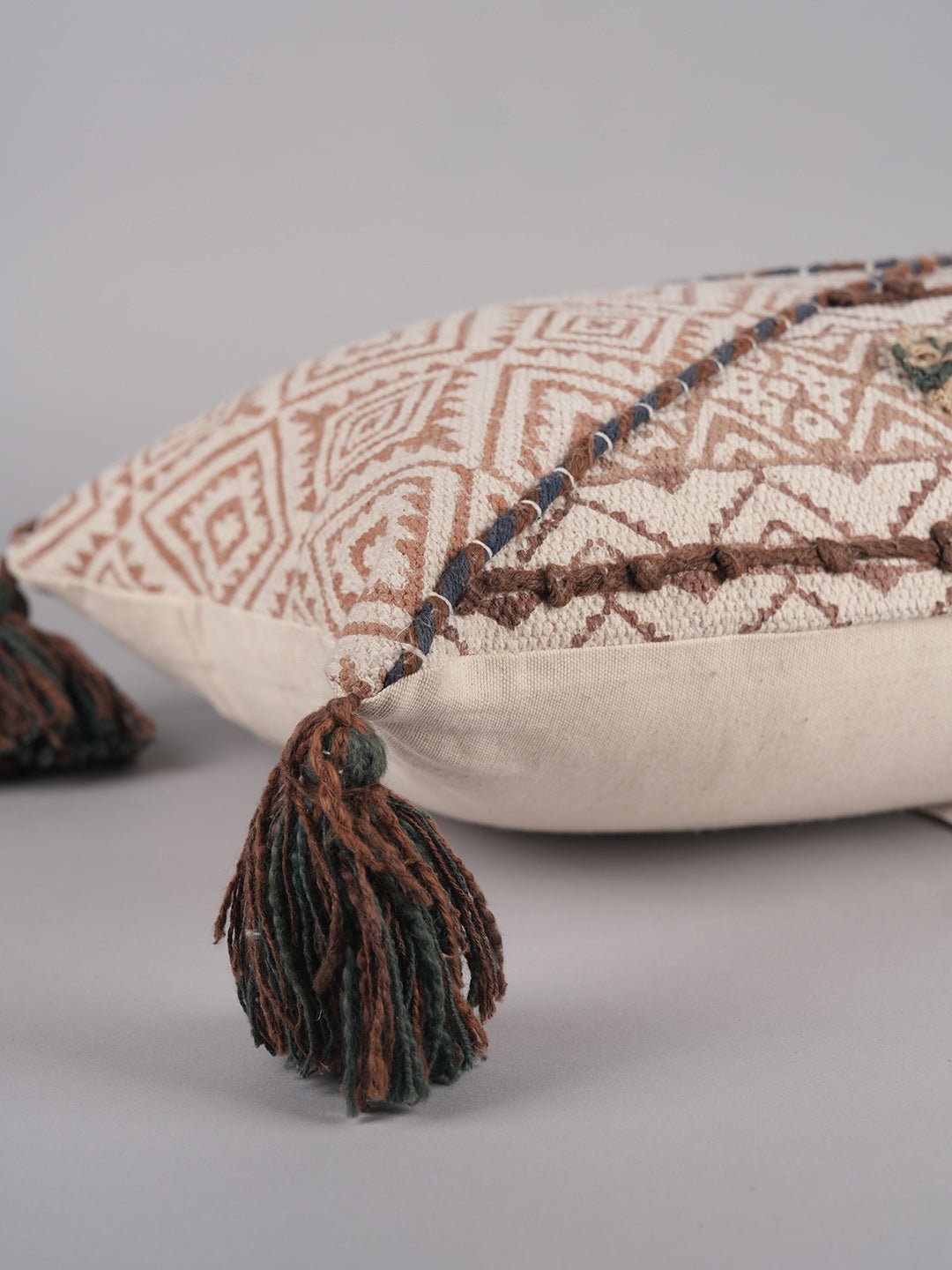 TRIGON - BLOCK PRINTED LUMABR CUSHION COVER - ART AVENUE
