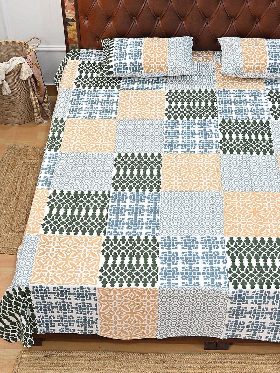 BOHEMIAN GEOMETRIC COTTON PRINTED DOUBLE BEDSHEET WITH PILLOW - ART AVENUE