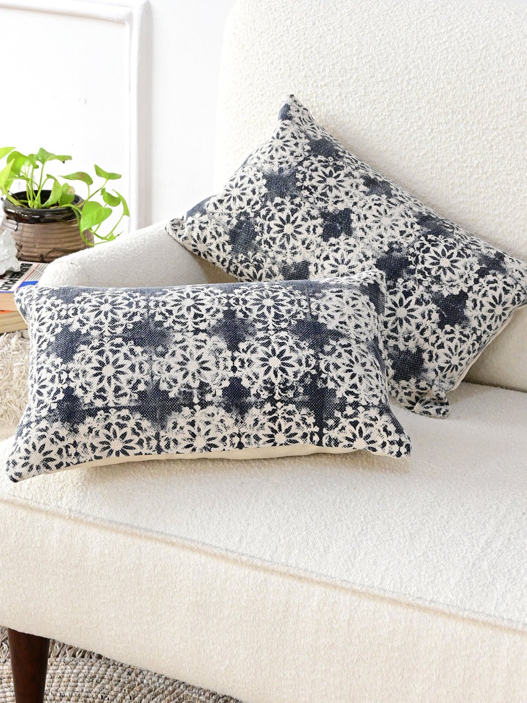 IGNEOUS-LUMBAR CUSHION COVE - ART AVENUE