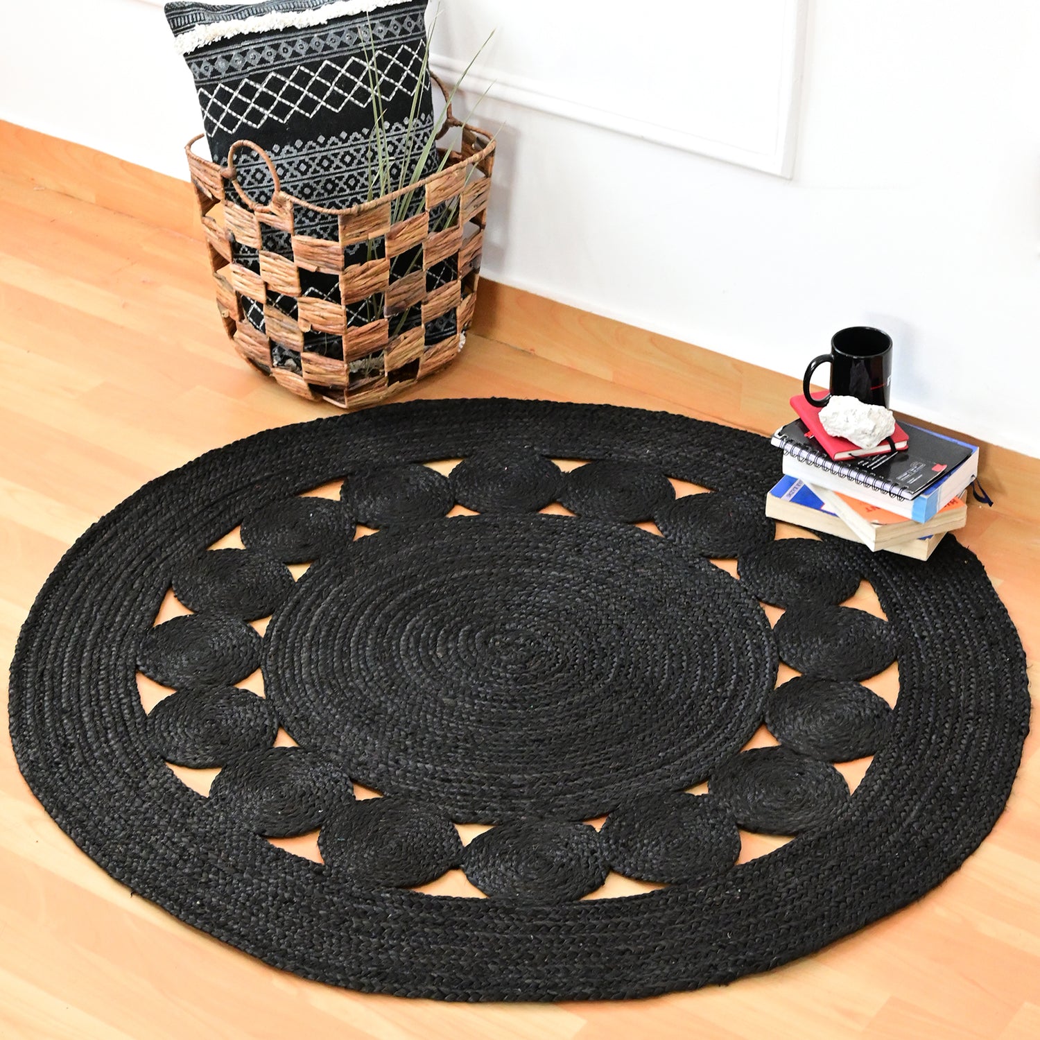 STATIC - ROUND JUTE RUG - ART AVENUE