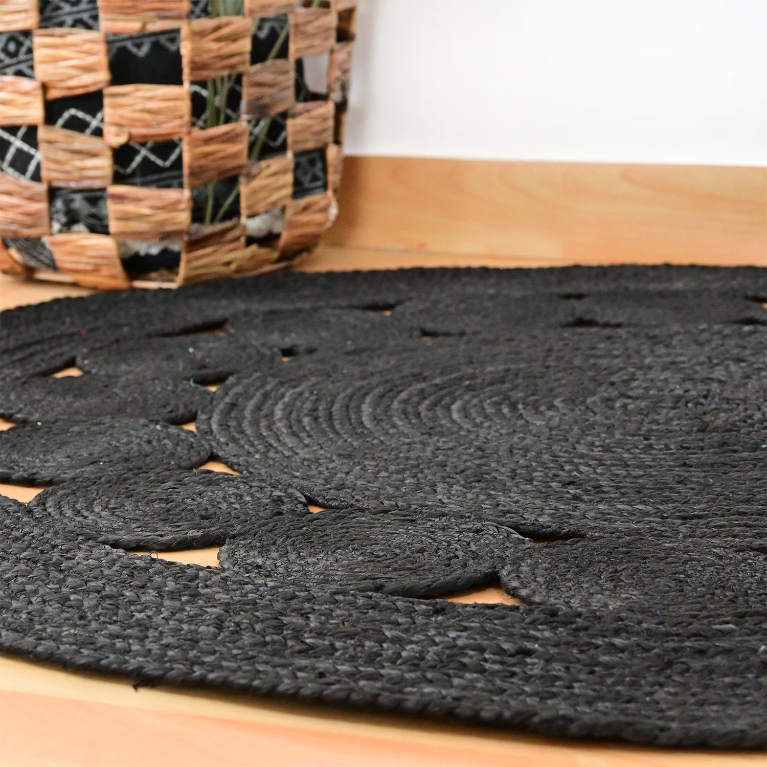 STATIC - ROUND JUTE RUG - ART AVENUE