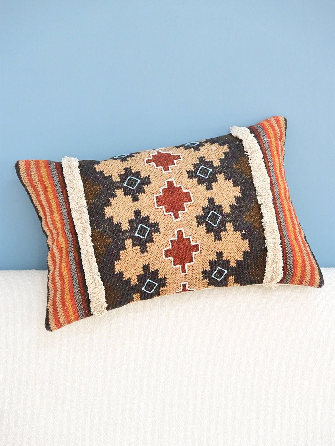 KALMIA - LUMBAR CUSHION COVER - ART AVENUE