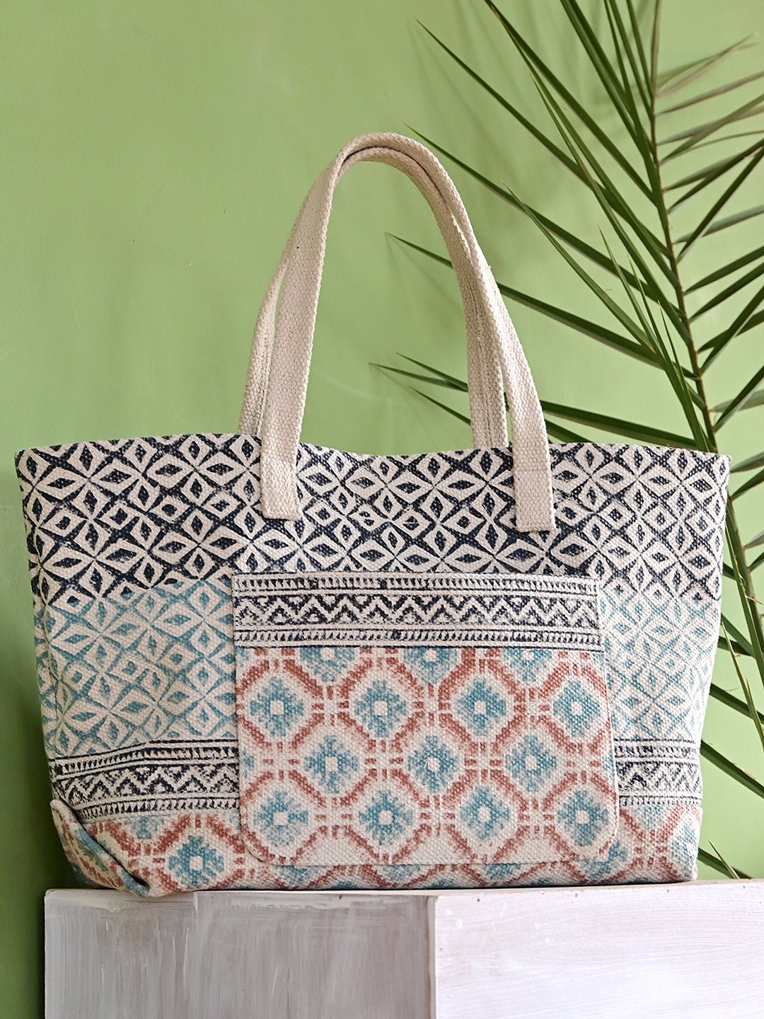 Cassia cotton tote bag lifestyle — Art Avenue