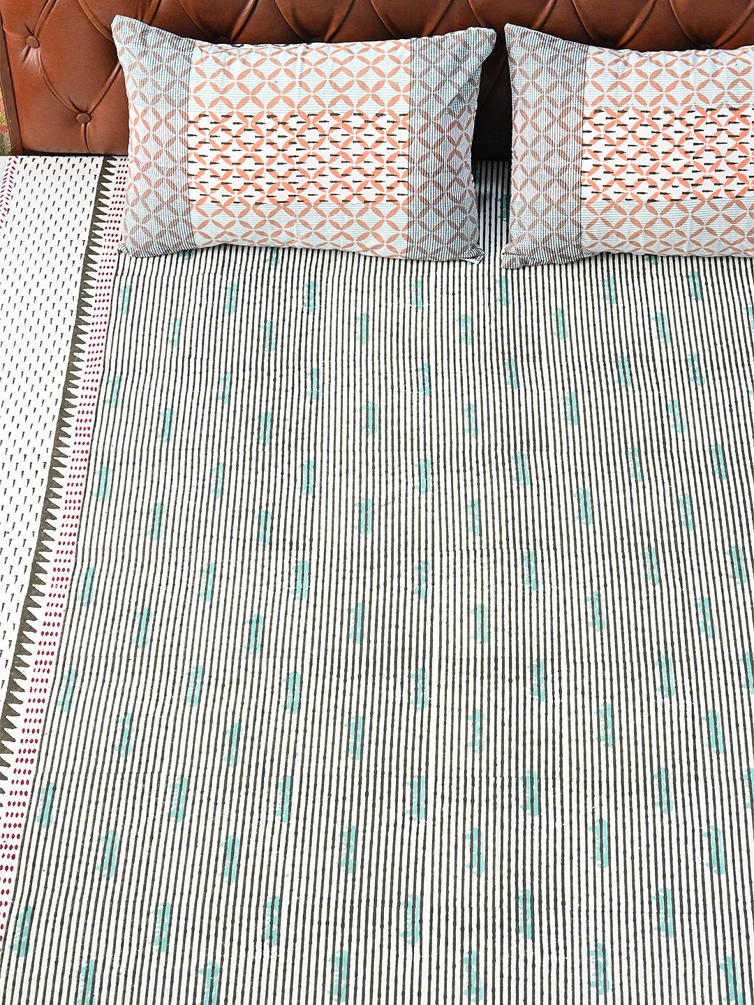PLAYFUL STRIPE COTTON PRINTED DOUBLE BEDSHEET WITH PILLOW - ART AVENUE