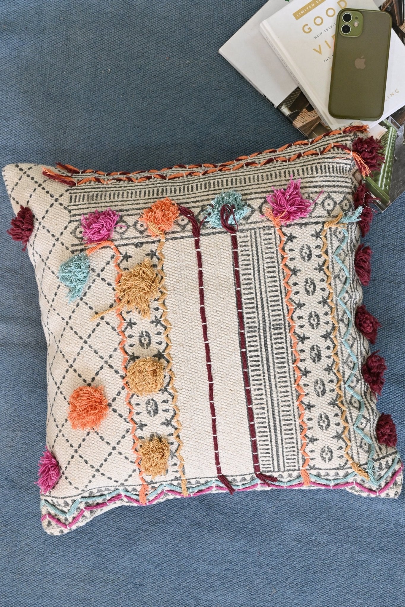 MAGNOM - SQUARE CUSHION COVER - ART AVENUE