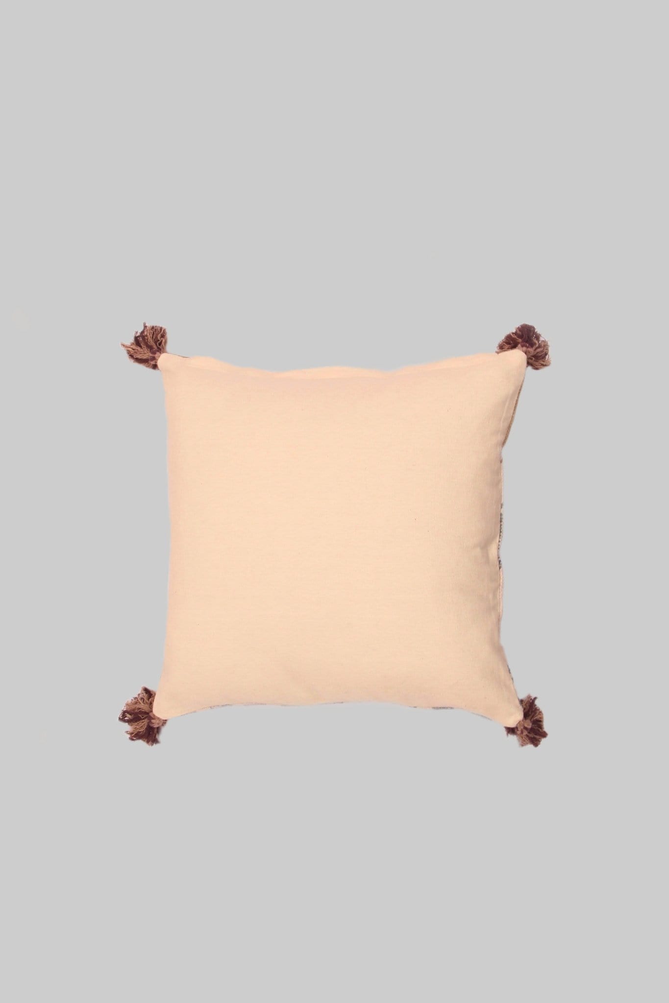 TROTTER - SQUARE CUSHION COVER -WHITE - ART AVENUE
