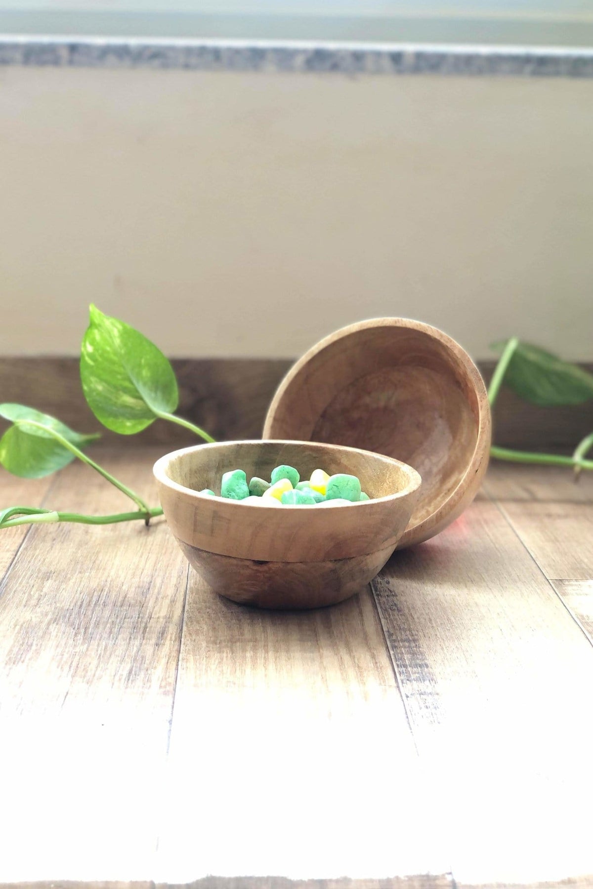 VALOUR - WOODEN ACCESSORIES - NATURAL BROWN POLISH - ART AVENUE