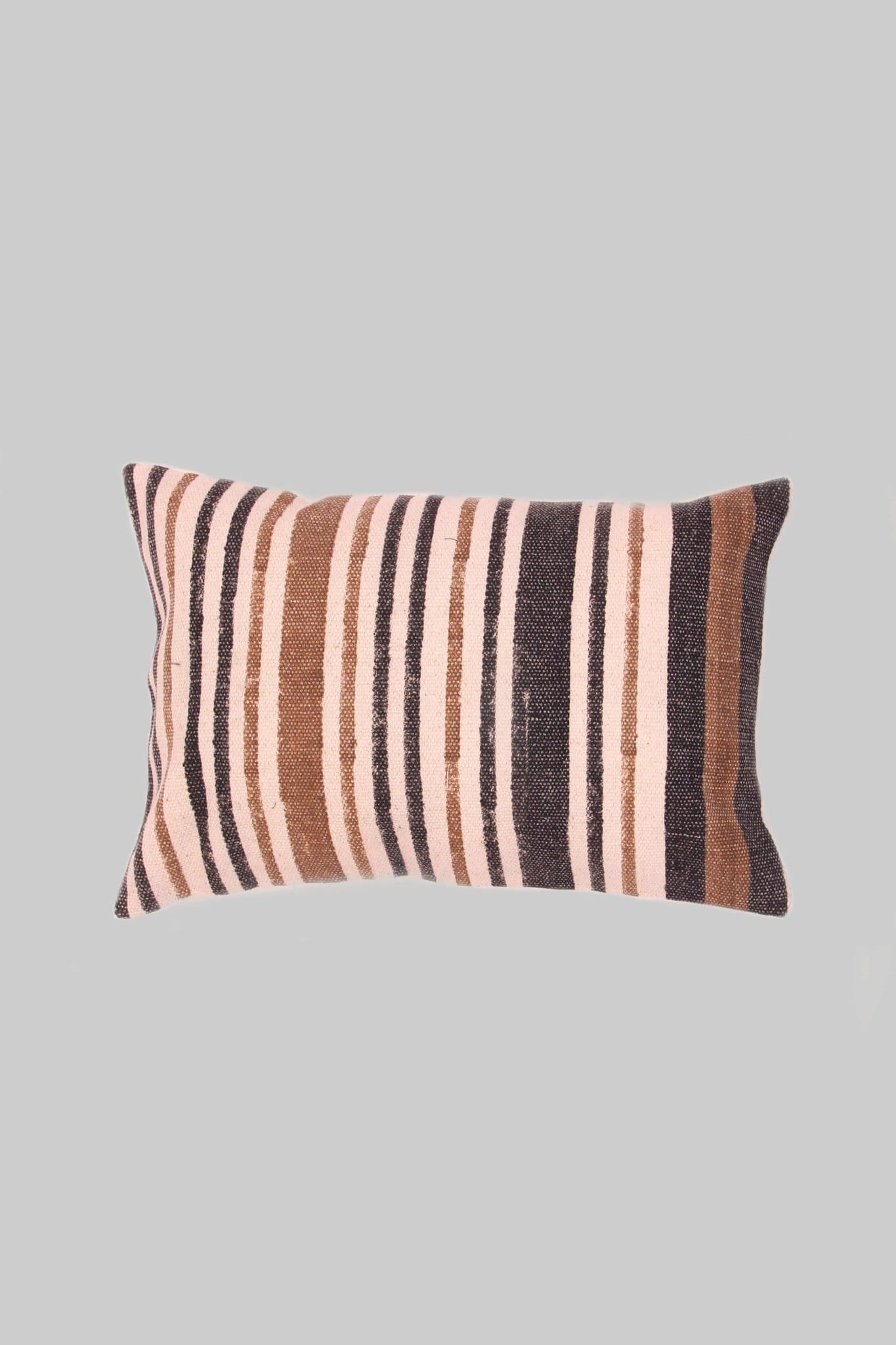 ZEBS - LUMBAR CUSHION COVER -BLACK - ART AVENUE