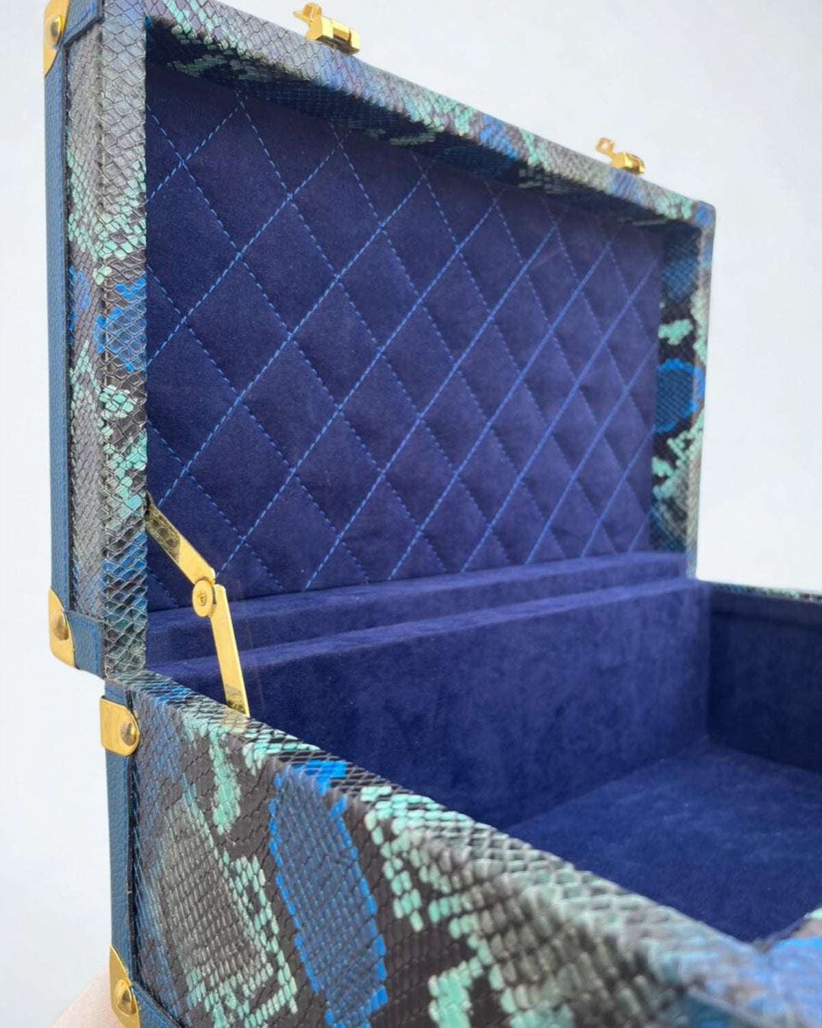 EMBER-  LEATHER JEWELLERY & ACCESSORIES BOX