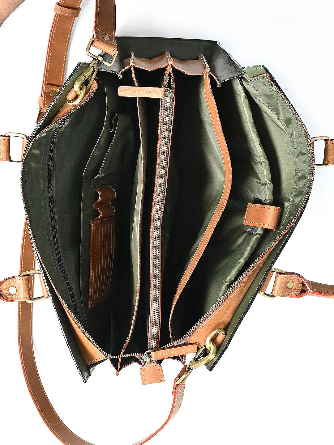 Olivia laptop bag closure detail — Art Avenue