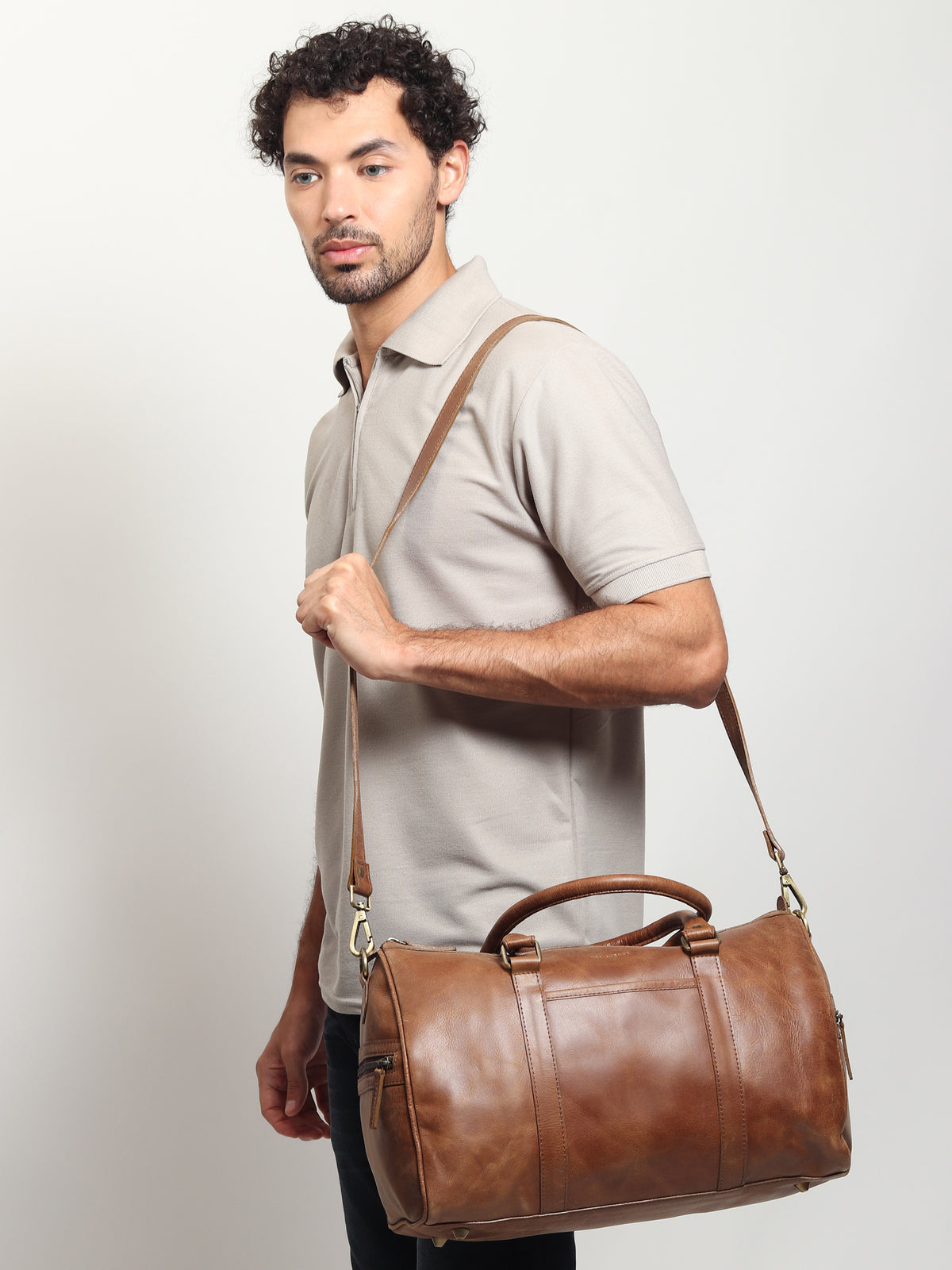 Aviator leather duffle bag — Art Avenue