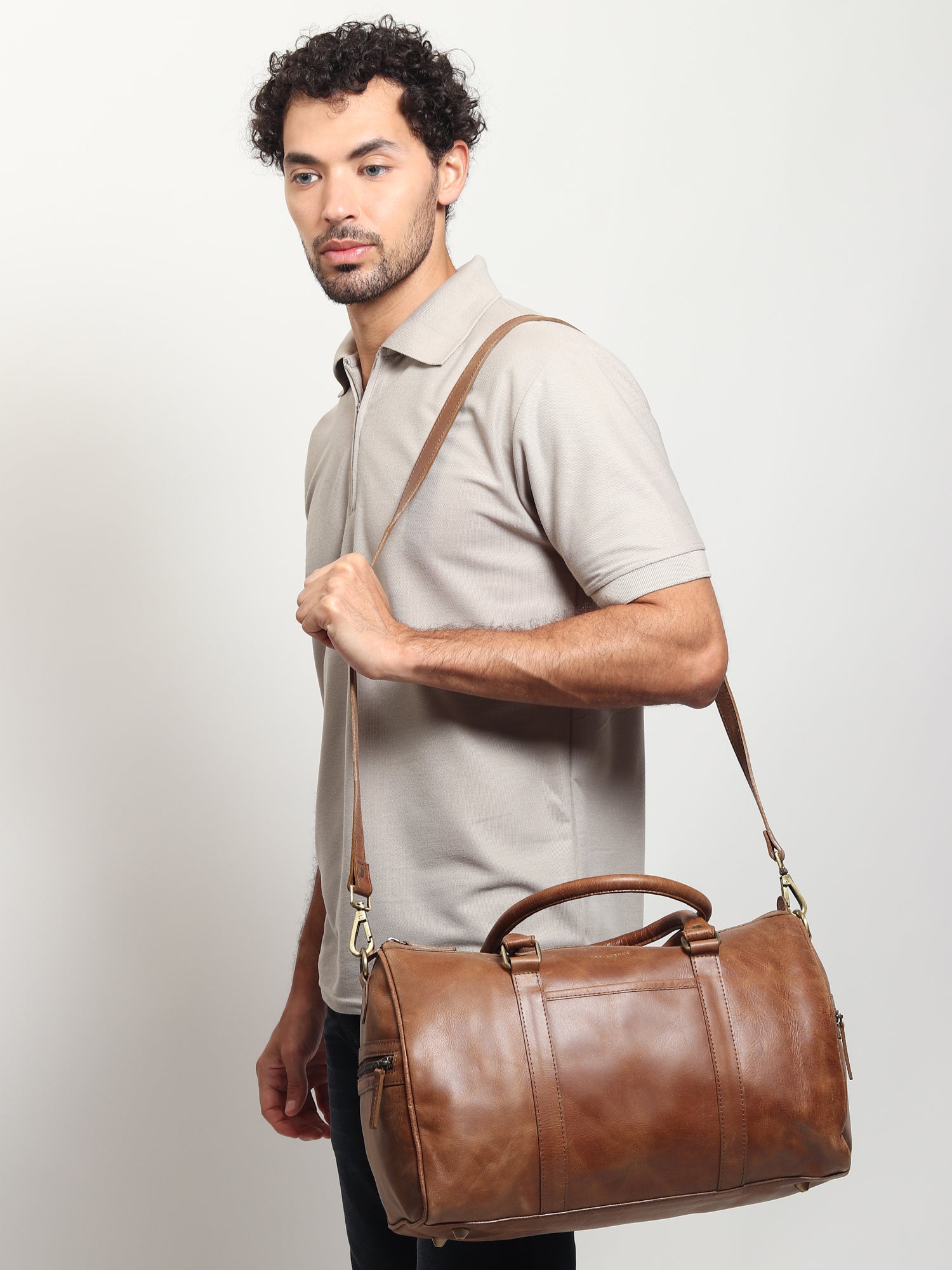 Aviator leather duffle bag — Art Avenue