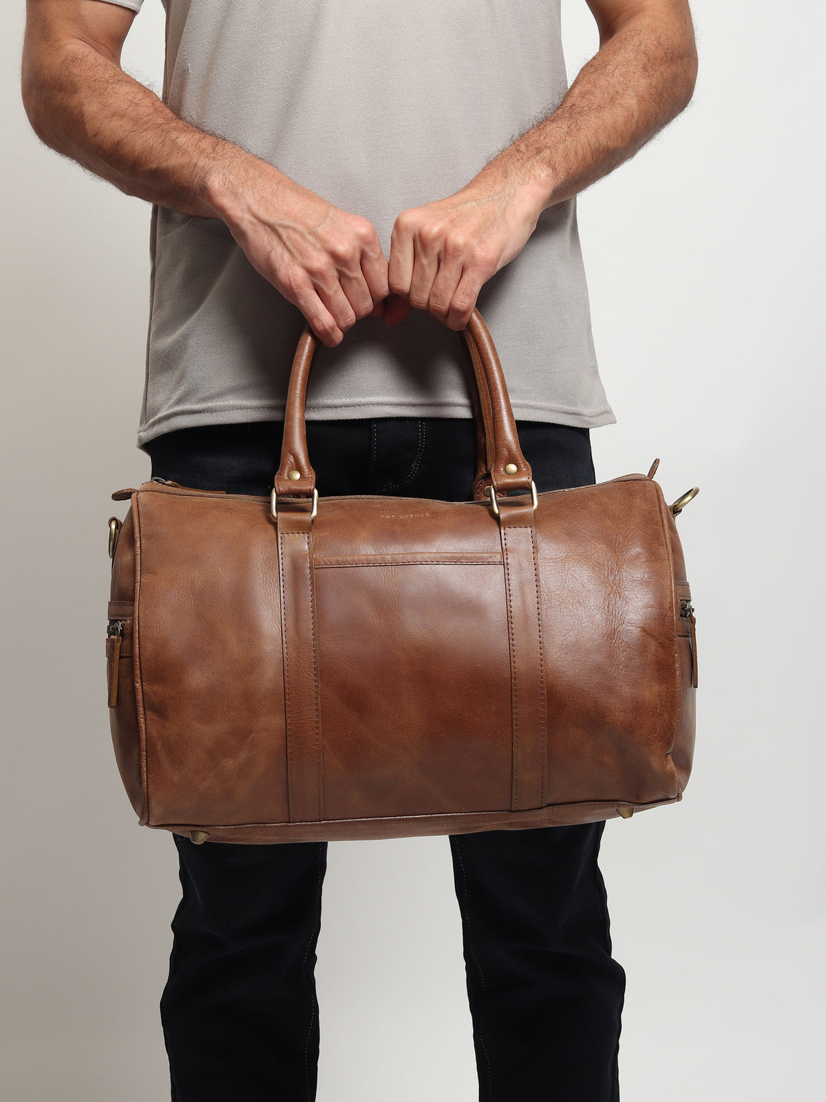 Aviator leather duffle bag, second view — Art Avenue