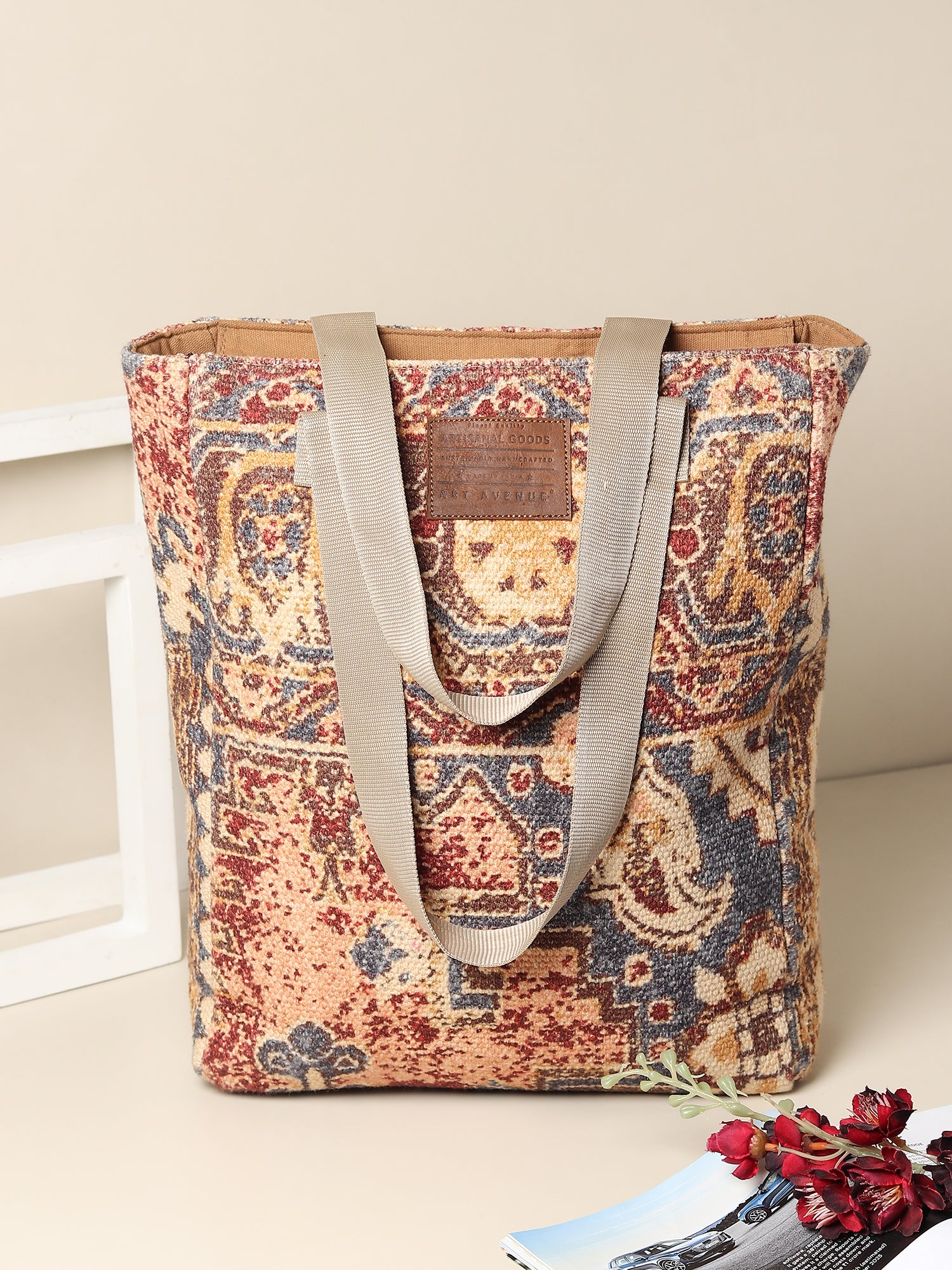 Divisara tote bag embroidery detail — Art Avenue
