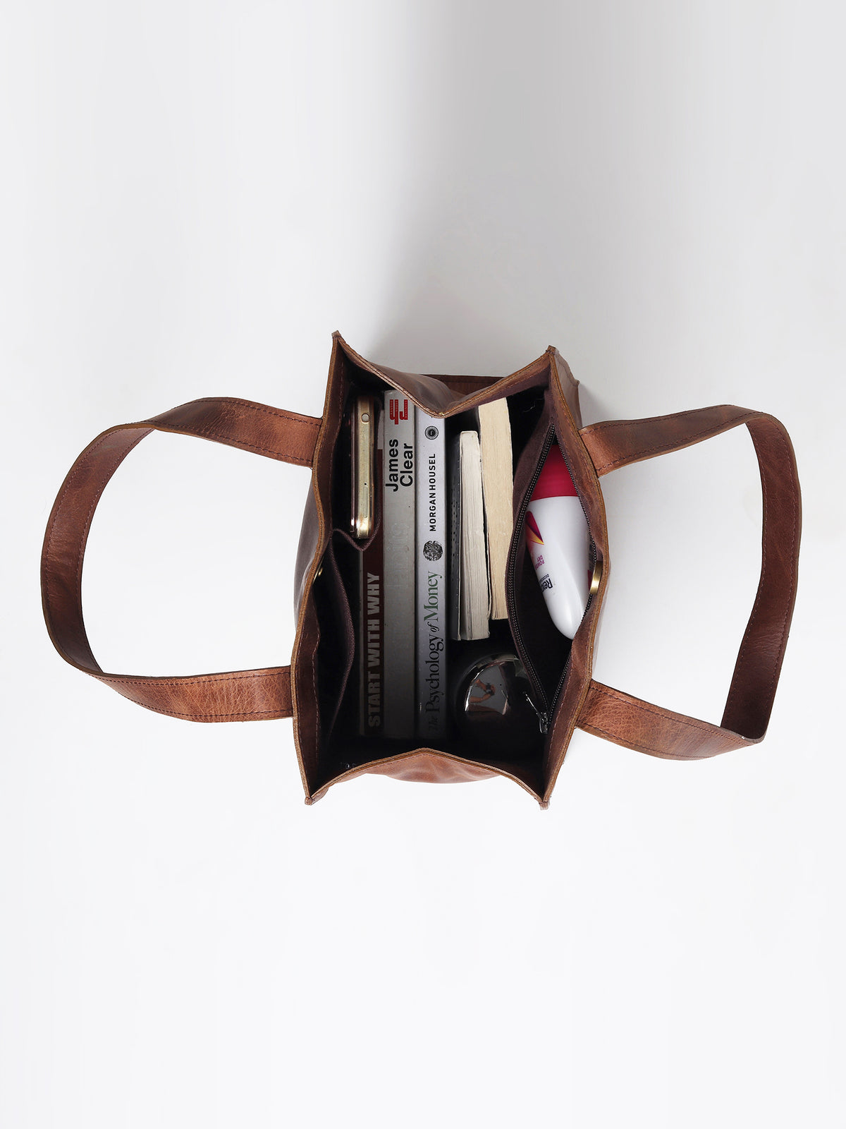 Freebie small leather tote bag exterior detail — Art Avenue