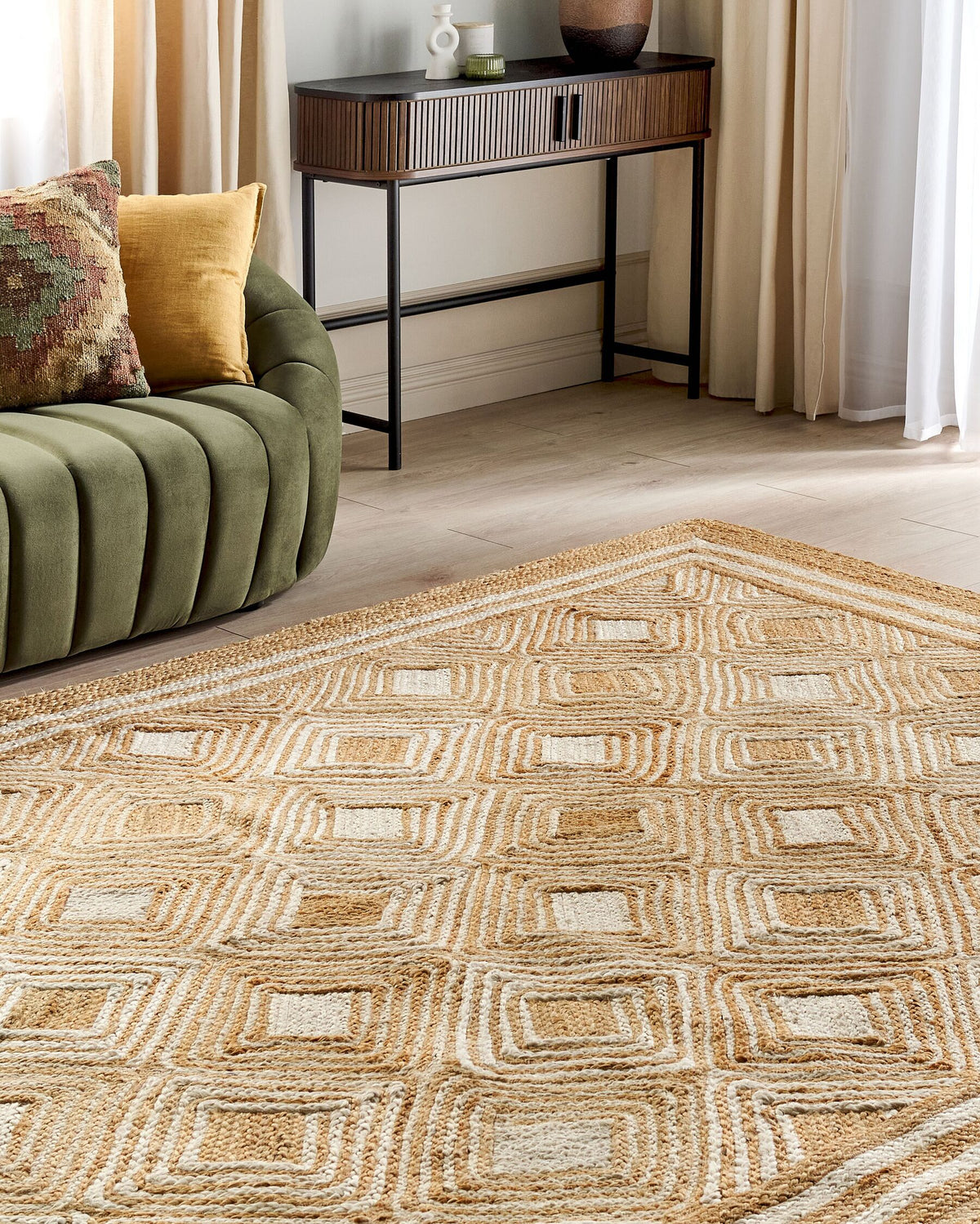 Salacia Braided Jute Rug