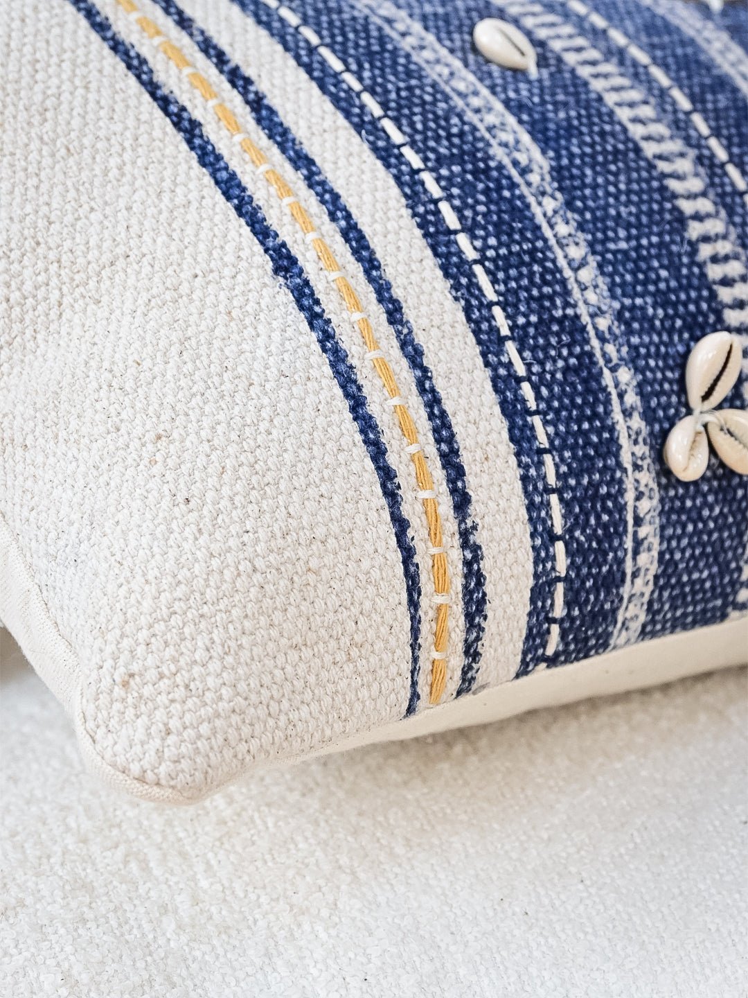 NAUTICAL BLOOM- LUMBAR CUSHION COVER - ART AVENUE
