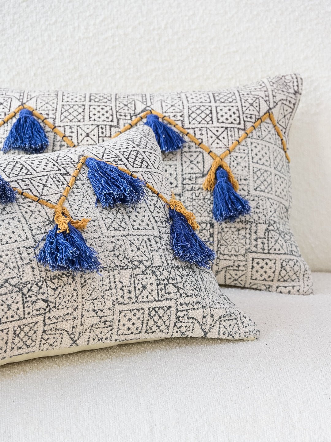 PAULINE - LUMBAR CUSHION COVER - ART AVENUE