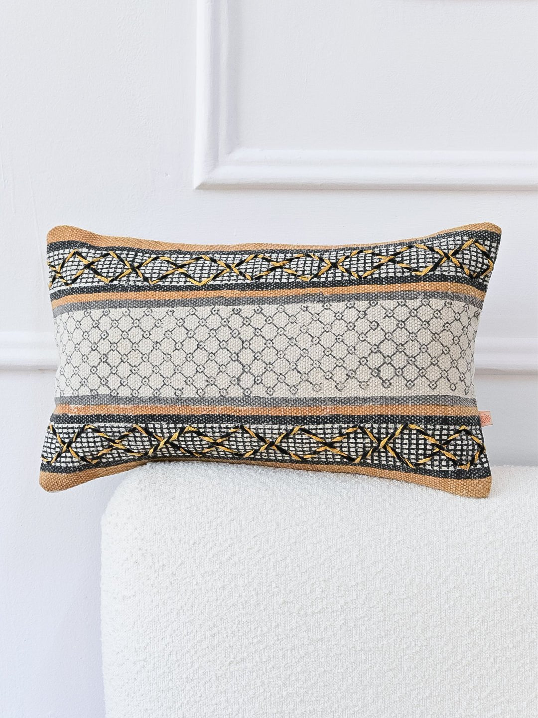 PATRICK - LUMBAR CUSHION COVER - ART AVENUE