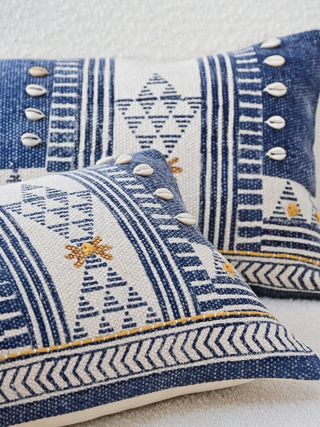 MAYORI - LUMBAR CUSHION COVER - ART AVENUE