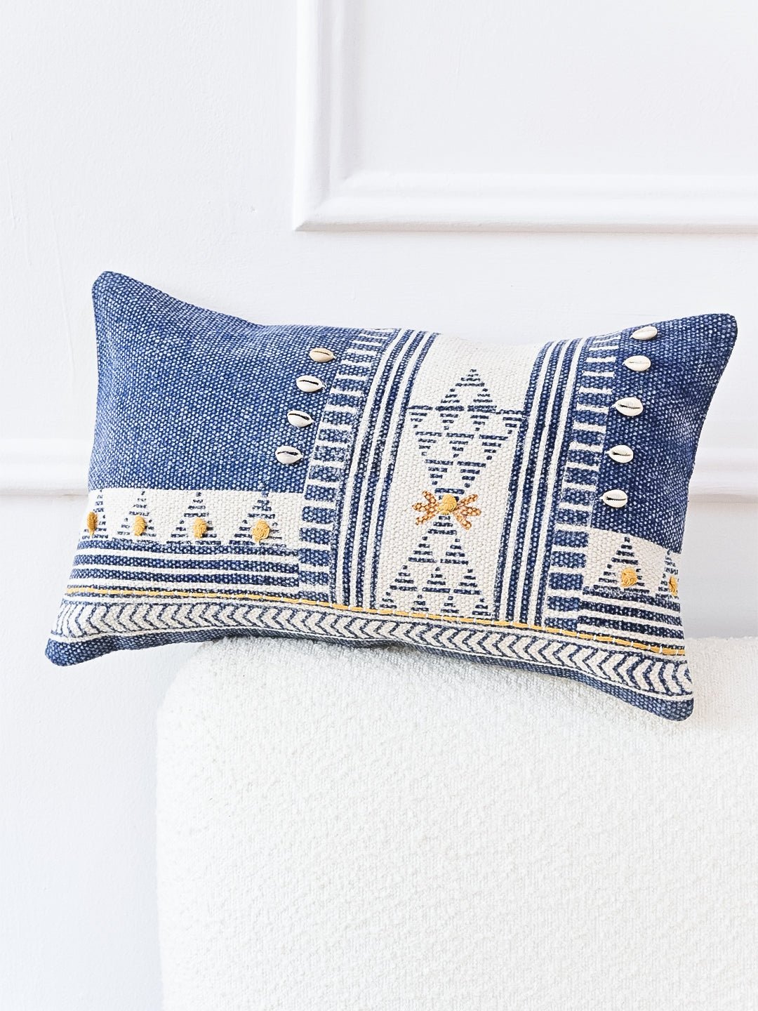 MAYORI - LUMBAR CUSHION COVER - ART AVENUE