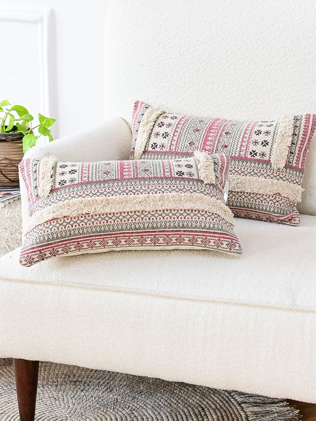 STRIATA- LUMBAR CUSHION COVER - ART AVENUE