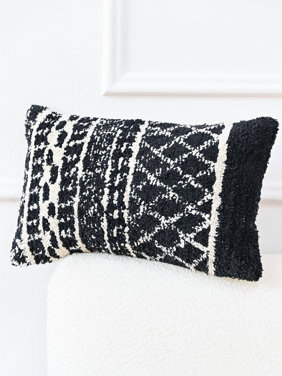 PRYOR - LUMBAR CUSHION COVER - ART AVENUE