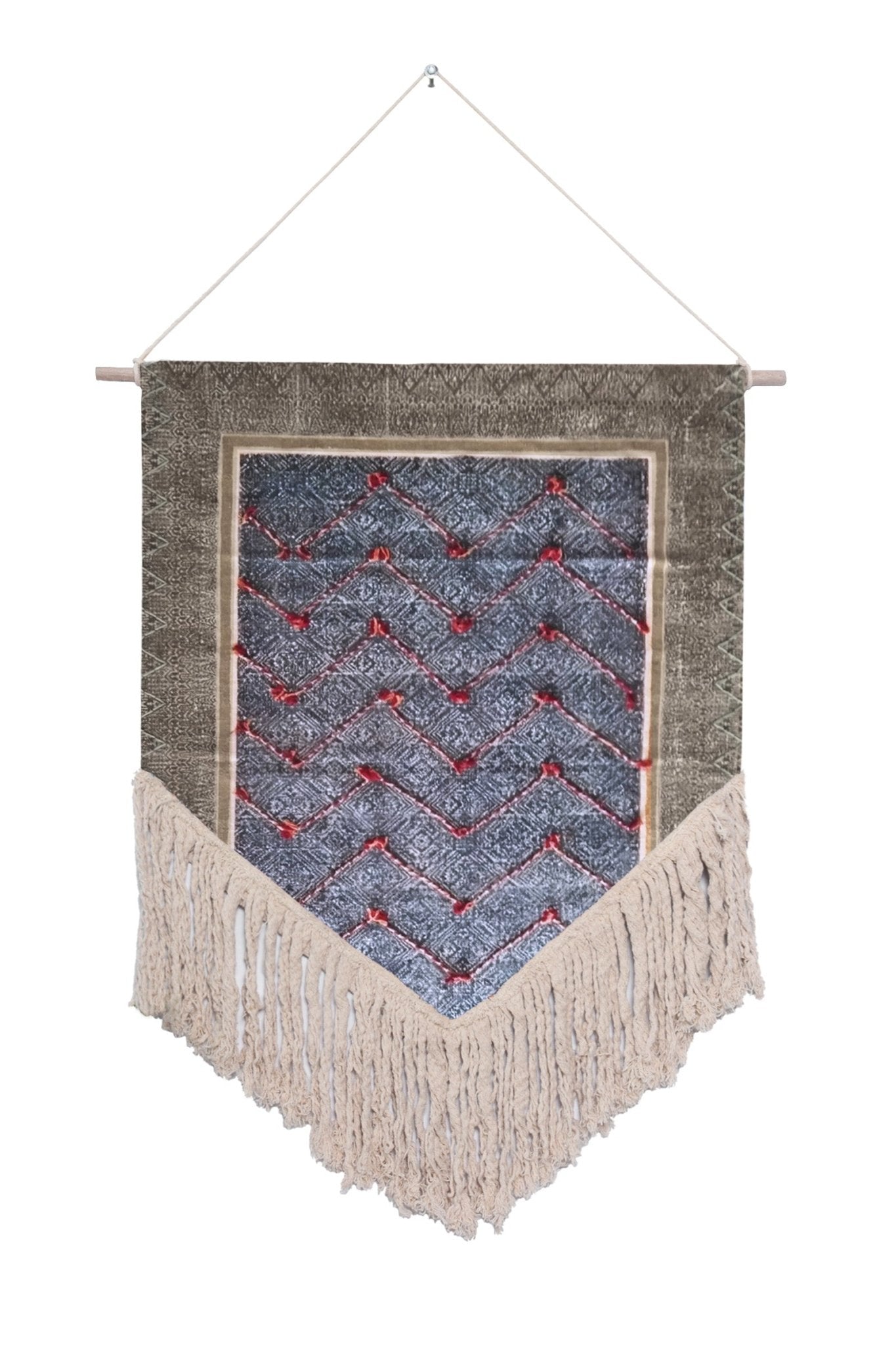 RACE - WALL HANGING - ART AVENUE
