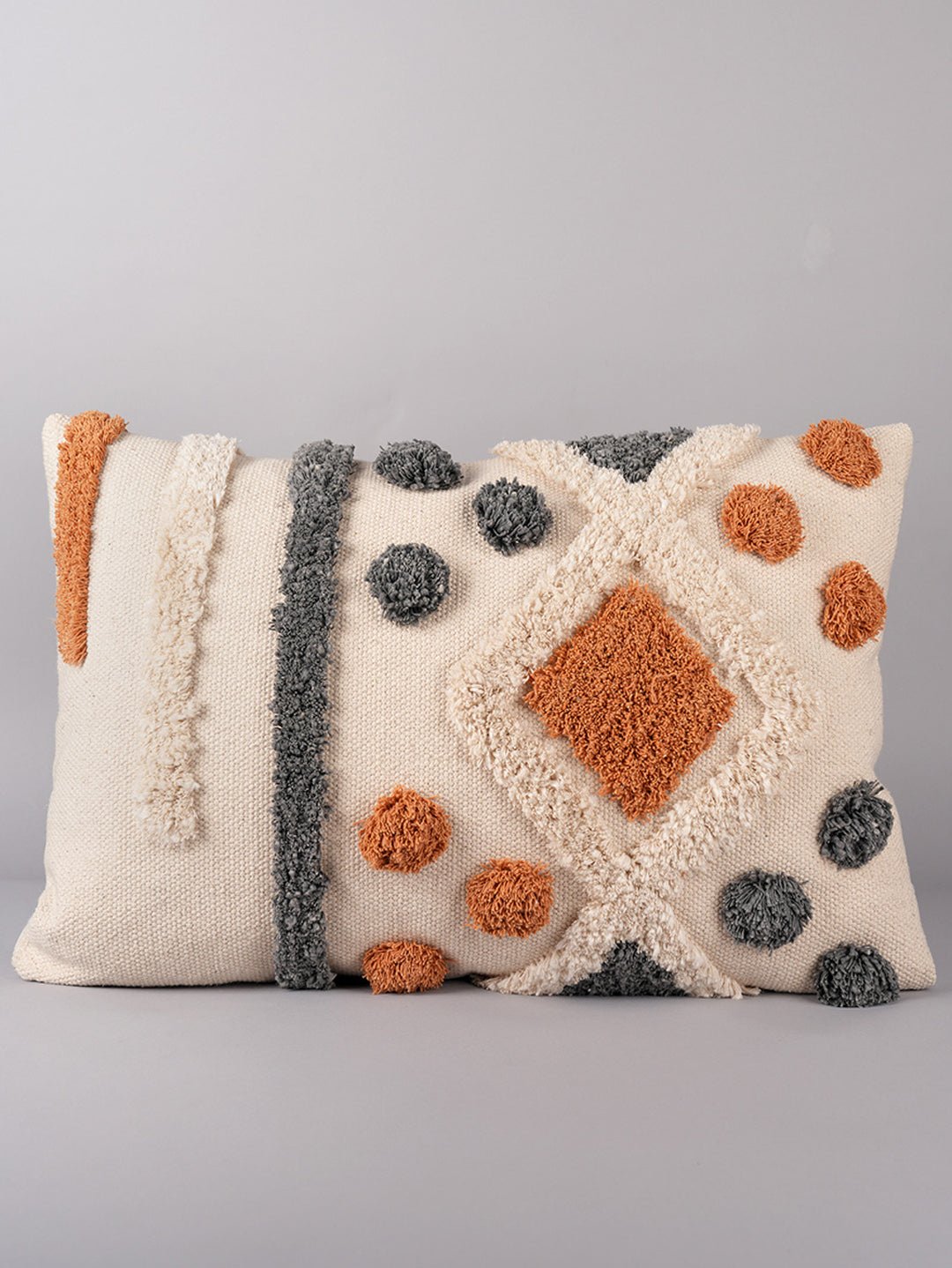 TRIANGLES - LUMBAR CUSHION COVER - ART AVENUE