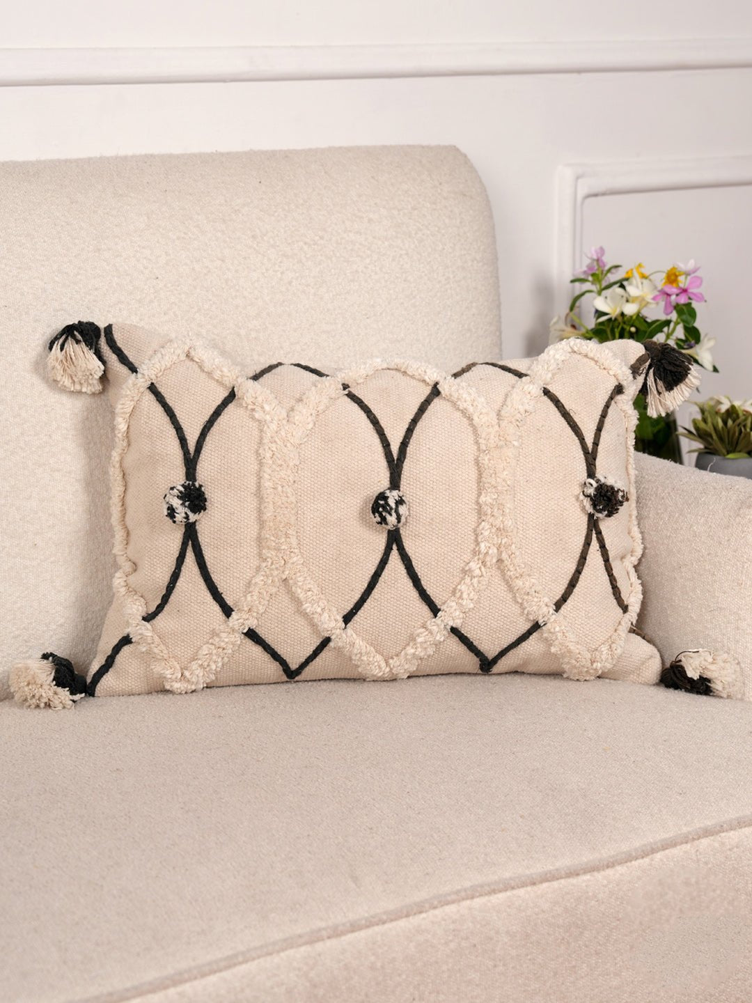 KAIRU - LUMBAR CUSHION CO0VER - ART AVENUE