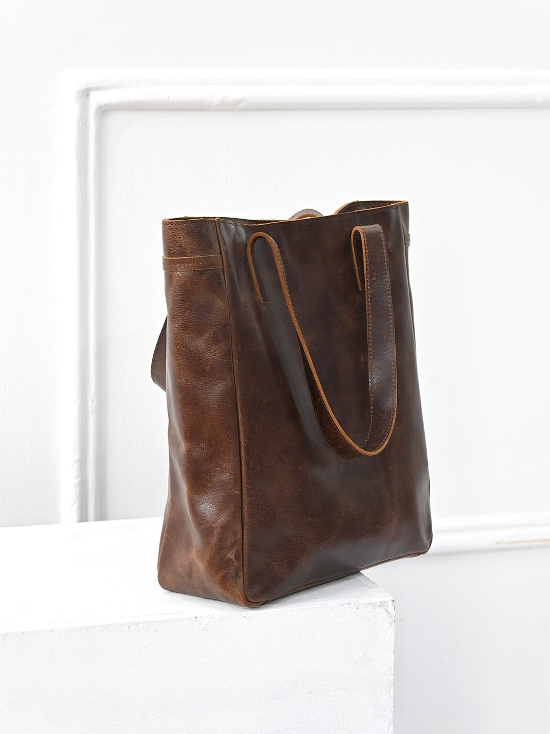 Clark tote bag, side view — Art Avenue