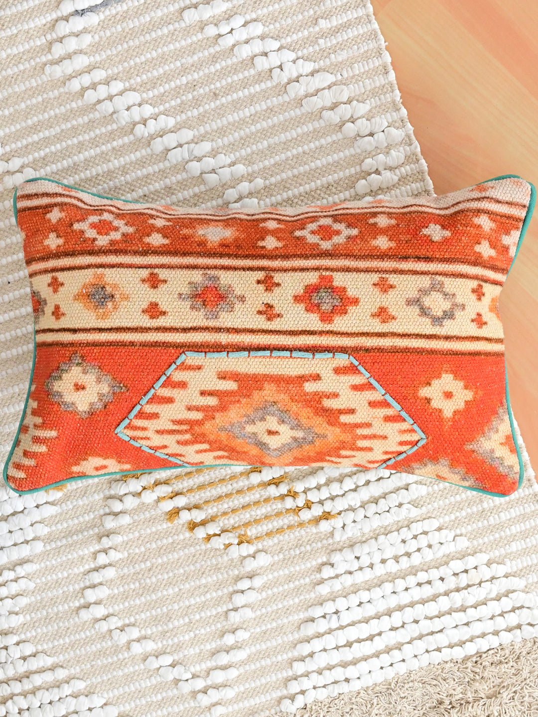 CLOVER-LUMBAR CUSHION COVER - ART AVENUE