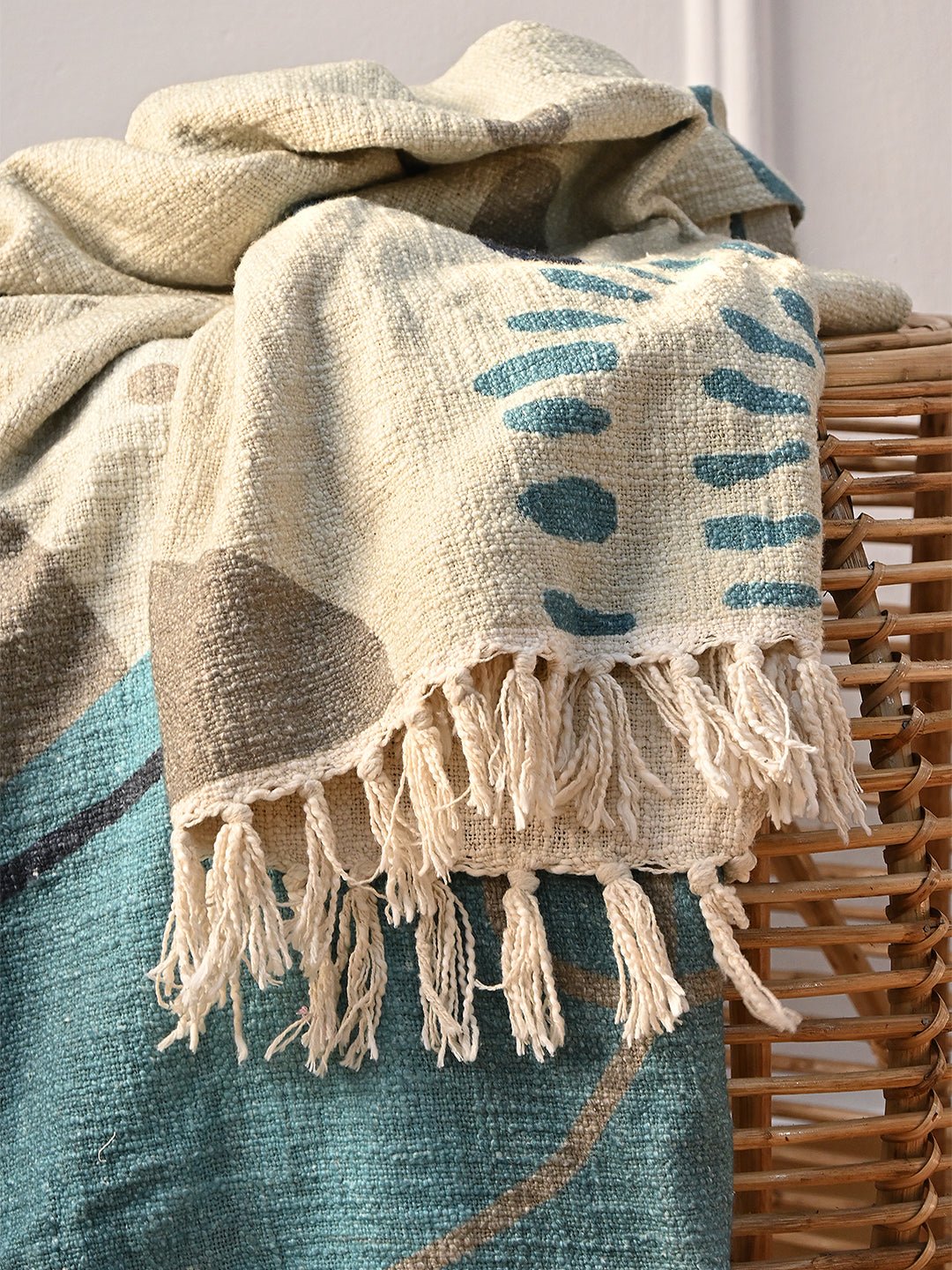 MARIANA - THROW - ART AVENUE
