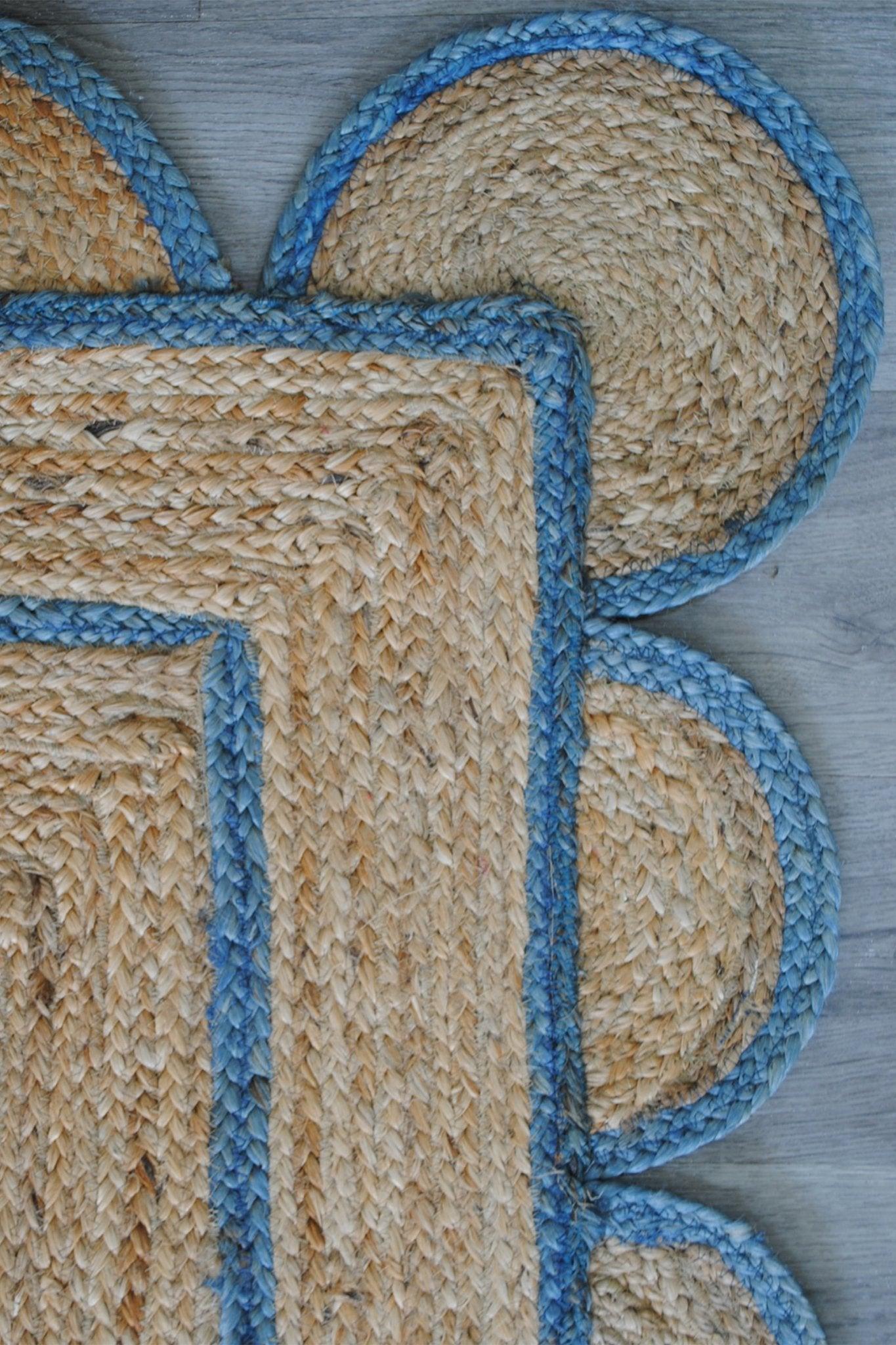Arene jute rug — beige and blue detail — Art Avenue