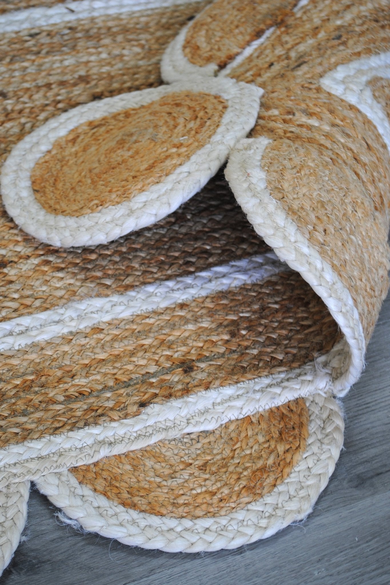 ARPELS - JUTE BRAIDED BRAIDED RUG - ART AVENUE