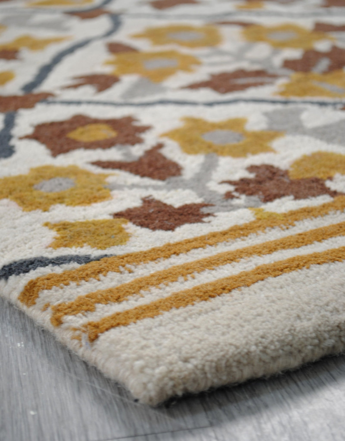 KENZO HANDTUFTED WOOL CARPET - ART AVENUE