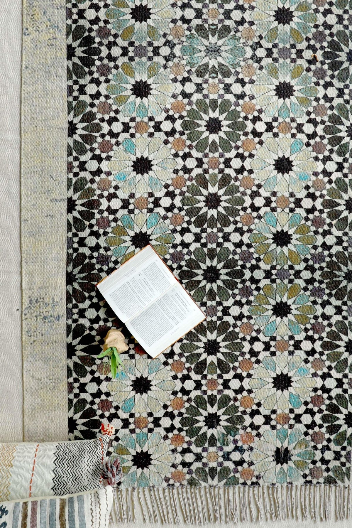 Kolvi block-printed rug — green handmade in Jaipur