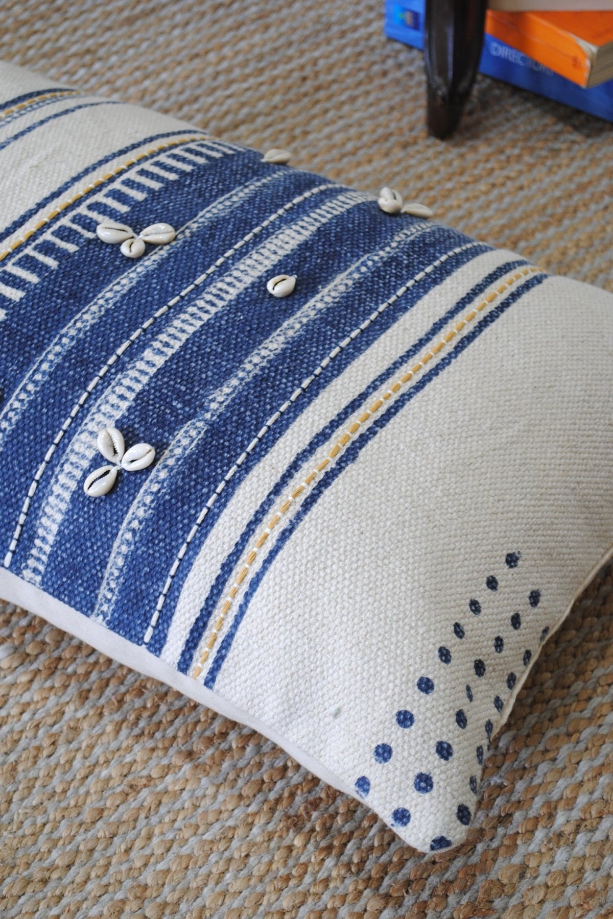 NAUTICAL BLOOM- LUMBAR CUSHION COVER - ART AVENUE