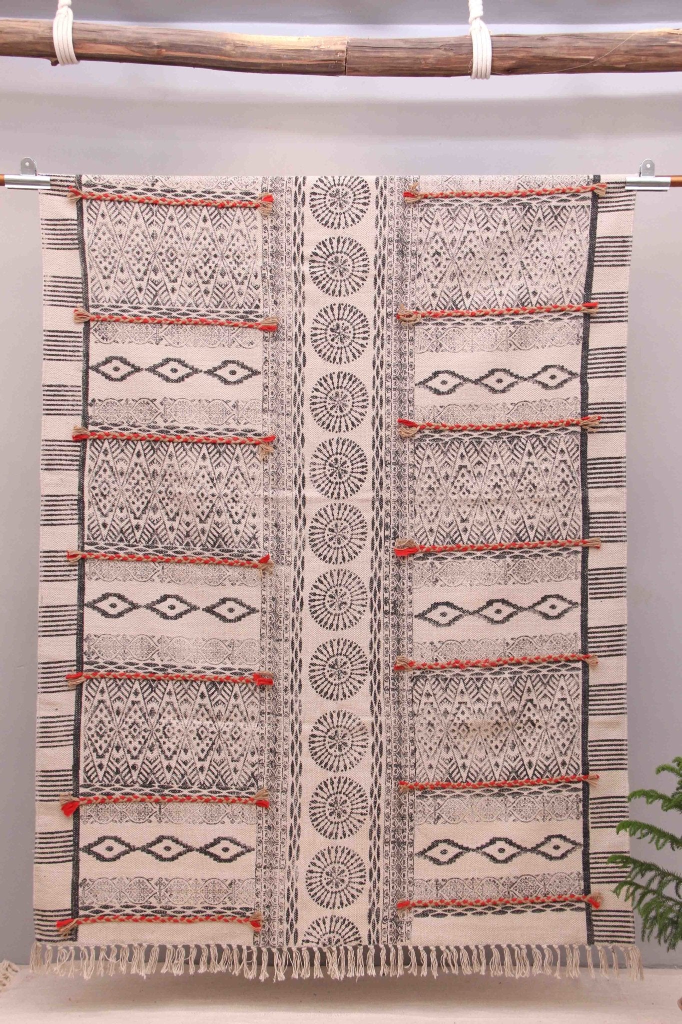 Block-Printed Cotton Dhurrie Rug in Black & White Modern — Art Avenue