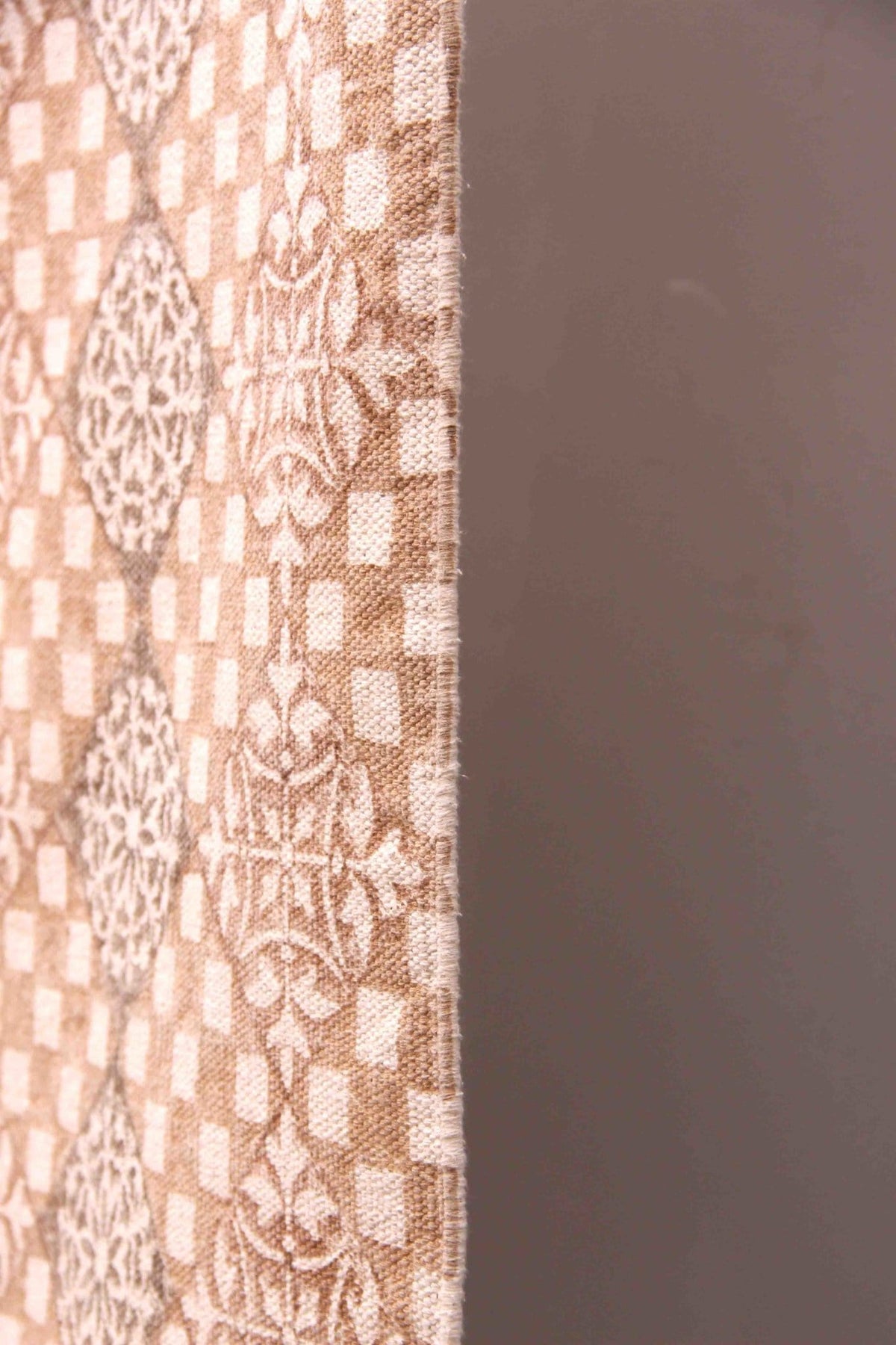 Seat Block-Printed Cotton Dhurrie Rug in Beige — Art Avenue