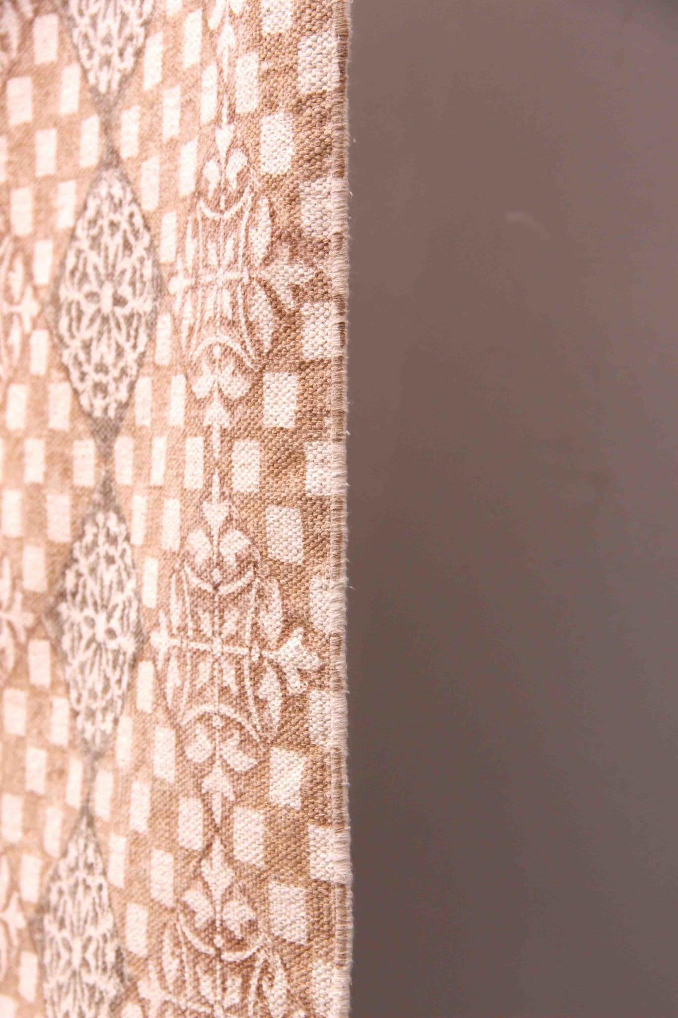 Seat Block-Printed Cotton Dhurrie Rug in Beige — Art Avenue