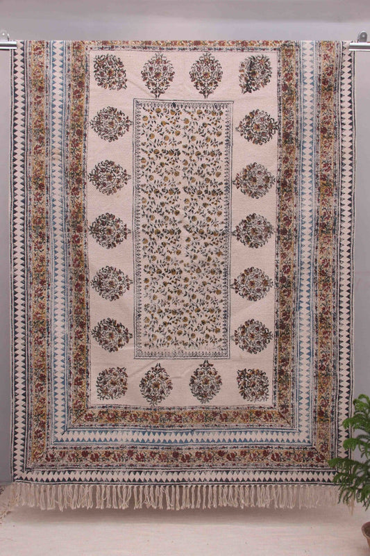 Block-Printed Cotton Dhurrie Rug in Off White & Beige Traditional — Art Avenue