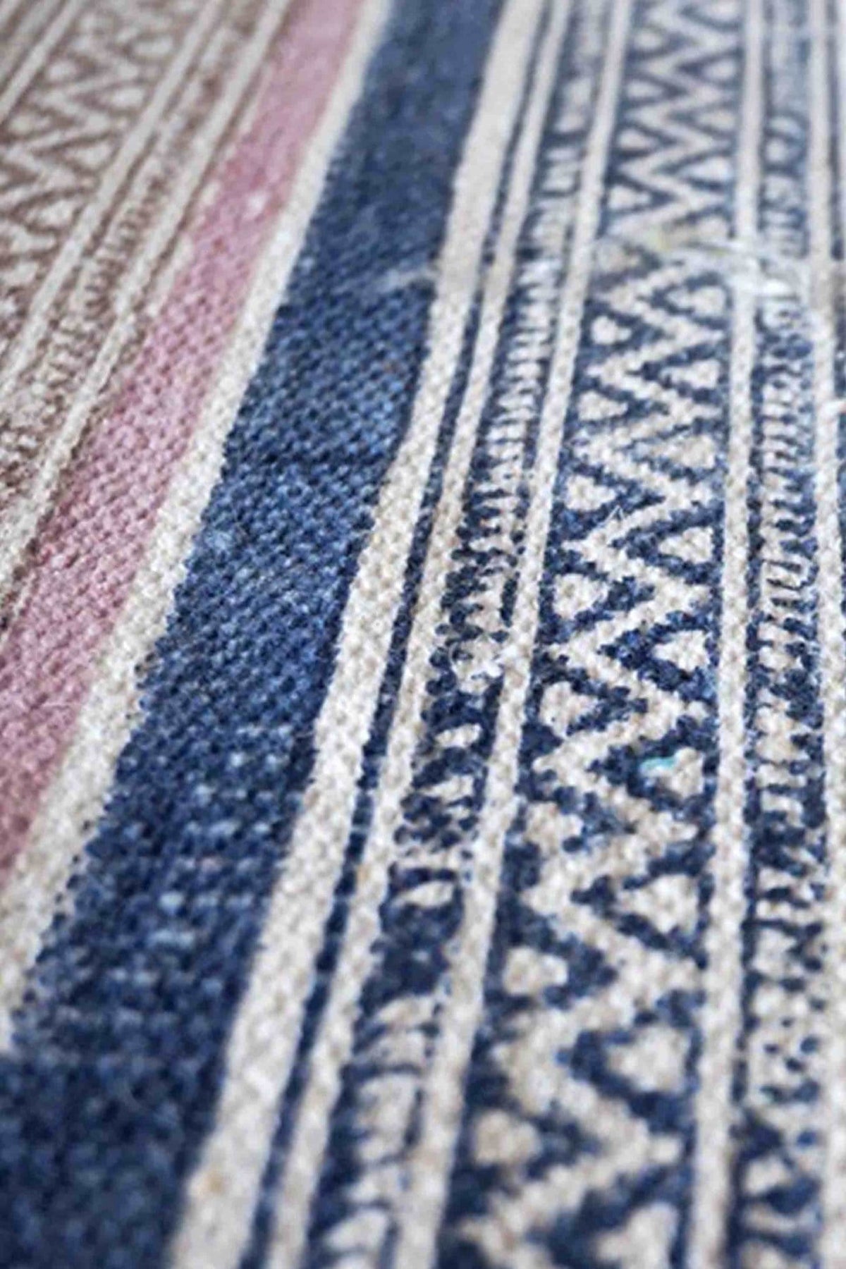 SHIBUYA - BLOCK PRINTED RUG - BLUE & PINK - ART AVENUE